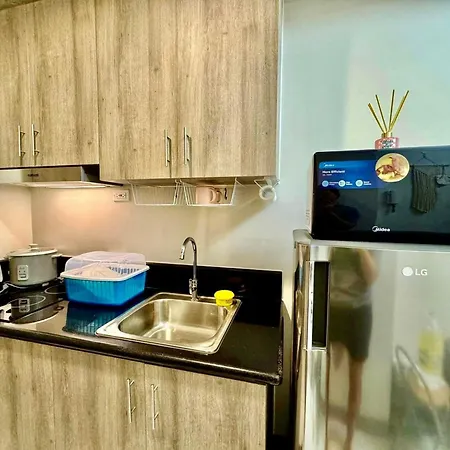 Coast Residences Furnished 1 Bedroom With Balcony With Free Wifi And Netflix